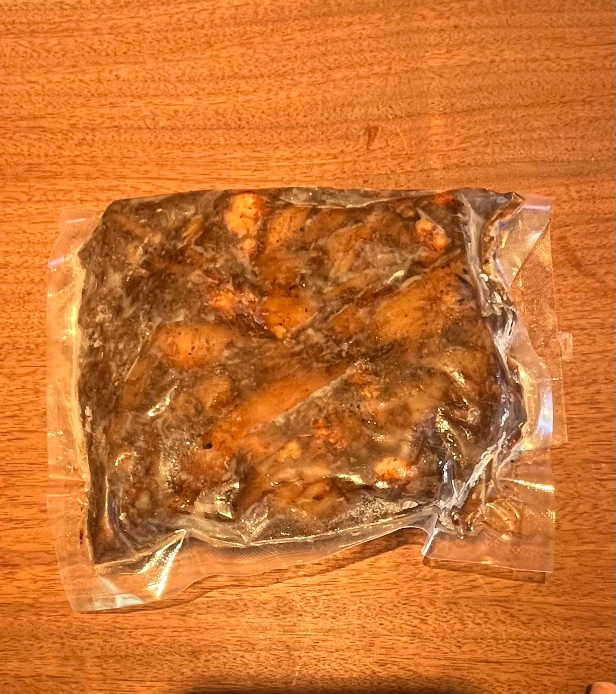 大山鶏のバルサミコ煮込み